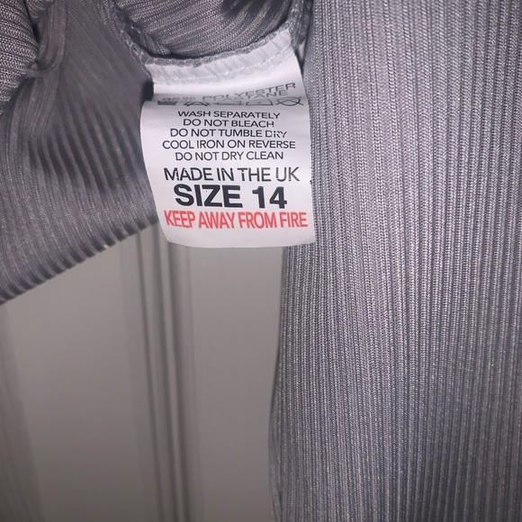 Light grey zip up longsleeve - Picture 3 of 4
